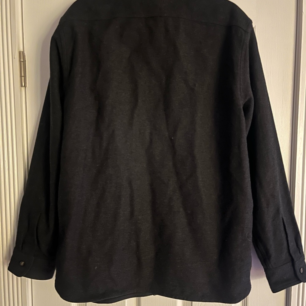 Everlane Heavyweight Overshirt Flannel Button Down Shirt in Charcoal Heather - Picture 6 of 7